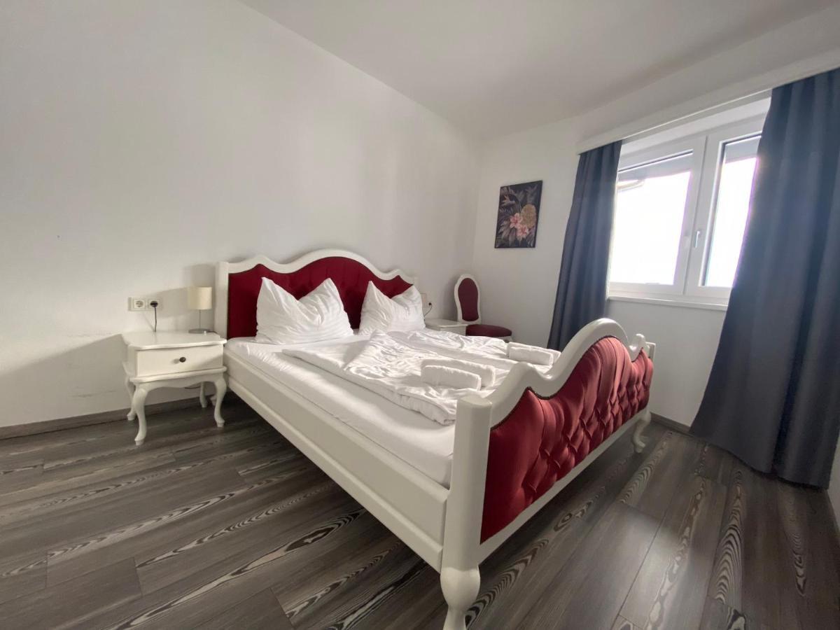 Lungau Living Appartements - Penthouse Sankt Michael im Lungau Luaran gambar