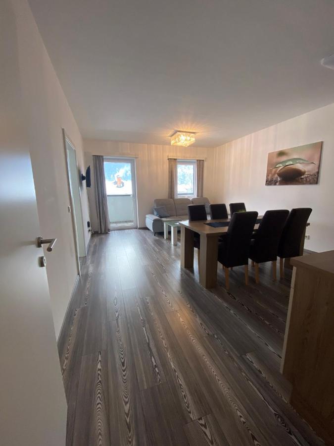 Lungau Living Appartements - Penthouse Sankt Michael im Lungau Luaran gambar