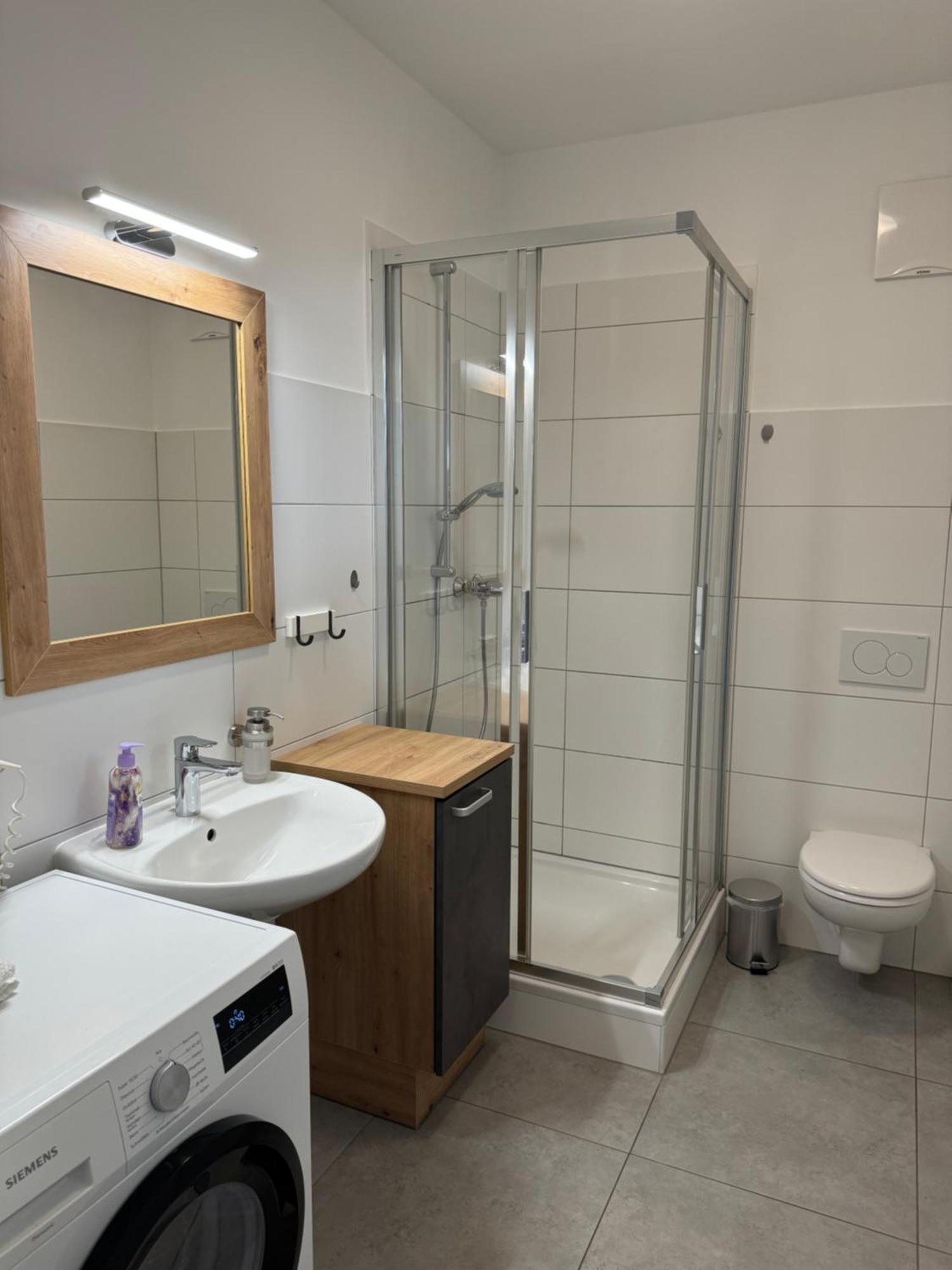 Lungau Living Appartements - Penthouse Sankt Michael im Lungau Luaran gambar